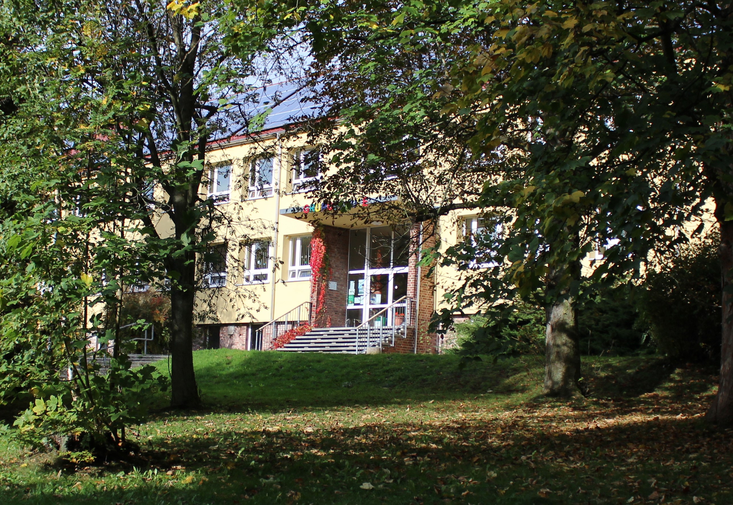 grundschule kohrensahlis Schulgebäude